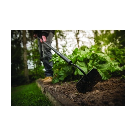 Тяпка FISKARS Solid 135713 (1016035) Тяпка FISKARS Solid 135713 (1016035)