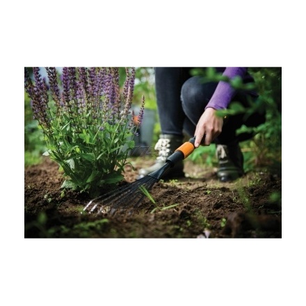Грабли веерные FISKARS QuikFit (1001412) Грабли веерные FISKARS QuikFit (1001412)
