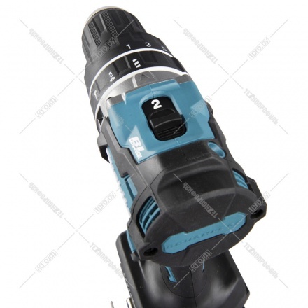 Дрель-шуруповерт ударная аккумуляторная Makita HP002GZ Дрель-шуруповерт ударная аккумуляторная Makita HP002GZ