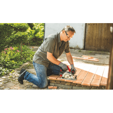 Циркулярная пила аккумуляторная Einhell TE-CS 18/165-1 Li-Solo Циркулярная пила аккумуляторная Einhell TE-CS 18/165-1 Li-Solo