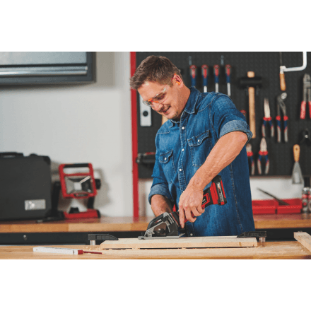 Циркулярная пила аккумуляторная Einhell TE-CS 18/89 Li-Solo Циркулярная пила аккумуляторная Einhell TE-CS 18/89 Li-Solo