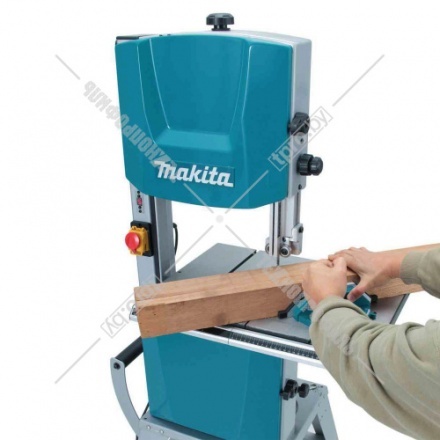 Пила ленточная Makita LB1200F Пила ленточная Makita LB1200F