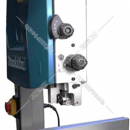 Пила ленточная Makita LB1200F Пила ленточная Makita LB1200F