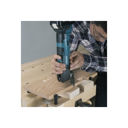 Многофункциональный инструмент (реноватор) аккумуляторный MAKITA DTM 51 Z (DTM51Z) Многофункциональный инструмент (реноватор) аккумуляторный MAKITA DTM 51 Z (DTM51Z)