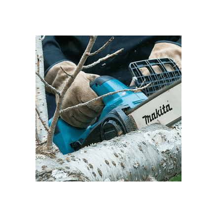 Пила цепная аккумуляторная MAKITA DUC 302 Z (DUC302Z) Пила цепная аккумуляторная MAKITA DUC 302 Z (DUC302Z)