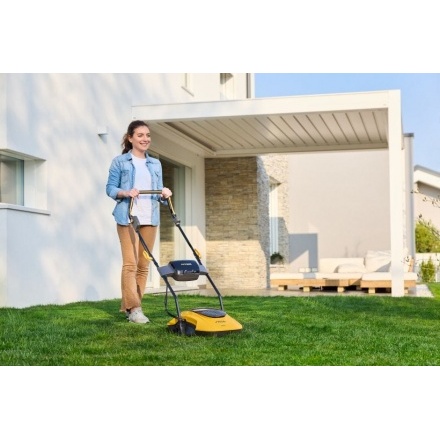 Газонокосилка аккумуляторная на воздушной подушке Stiga AERO 132e KIT Газонокосилка аккумуляторная на воздушной подушке Stiga AERO 132e KIT