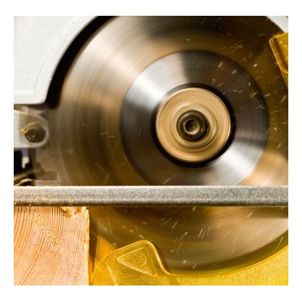 Дисковая пила Oasis PC-210 Дисковая пила Oasis PC-210