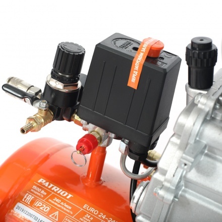 Компрессор Patriot EURO 24-240K набор пневмоинструмента KIT 5В Компрессор Patriot EURO 24-240K набор пневмоинструмента KIT 5В