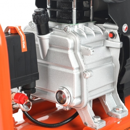 Компрессор Patriot EURO 24-240K набор пневмоинструмента KIT 5В Компрессор Patriot EURO 24-240K набор пневмоинструмента KIT 5В