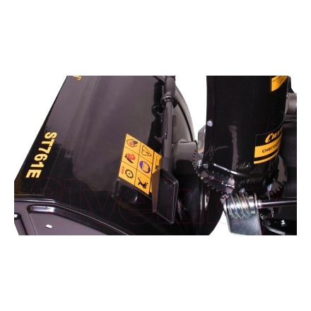 Снегоуборщик бензиновый Champion ST761E Снегоуборщик бензиновый Champion ST761E