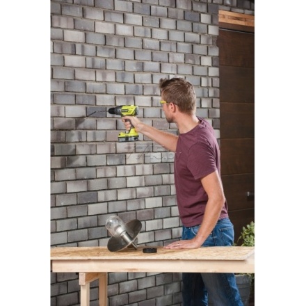 Дрель-шуруповерт аккумуляторная ударная RYOBI R18PD3-0 One+ (5133002888) Дрель-шуруповерт аккумуляторная ударная RYOBI R18PD3-0 One+ (5133002888)