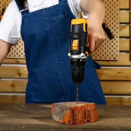 Дрель-шуруповерт аккумуляторная DEKO Banger 12V (063-4130) Дрель-шуруповерт аккумуляторная DEKO Banger 12V (063-4130)