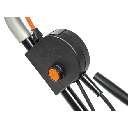 Снегоуборщик электрический DAEWOO DAST 2600E Снегоуборщик электрический DAEWOO DAST 2600E