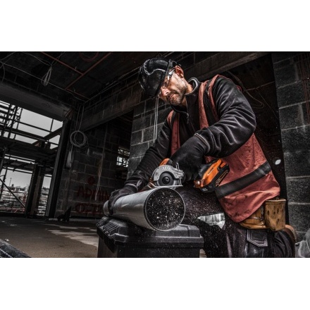 Пила циркулярная аккумуляторная AEG BMMS 18SBL-0 (без батареи) Пила циркулярная аккумуляторная AEG BMMS 18SBL-0 (без батареи)