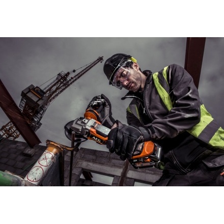 Углошлифмашина аккумуляторная AEG BEWS 18-125BL-502C Углошлифмашина аккумуляторная AEG BEWS 18-125BL-502C