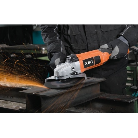 Углошлифмашина AEG WS 22-230 E Углошлифмашина AEG WS 22-230 E