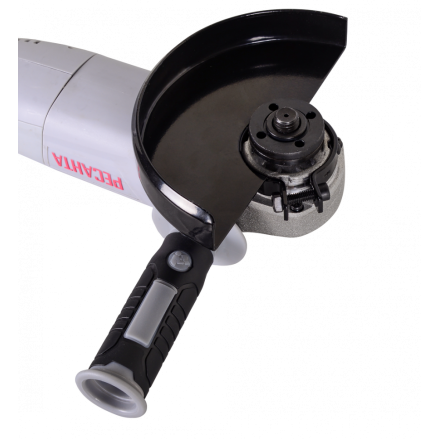 Углошлифмашина Ресанта УШМ-125/1100 Углошлифмашина Ресанта УШМ-125/1100