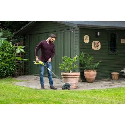 Триммер подрезчик кромок RYOBI RY18EGA-0 (без батареи) Триммер подрезчик кромок RYOBI RY18EGA-0 (без батареи)