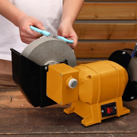 Точило DEKO DKGM350W Точило DEKO DKGM350W