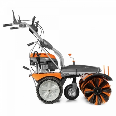 Машина подметальная DAEWOO DASC 70100 Машина подметальная DAEWOO DASC 70100