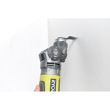 Многофункциональный инструмент RYOBI RMT300-SA KIT1 Многофункциональный инструмент RYOBI RMT300-SA KIT1