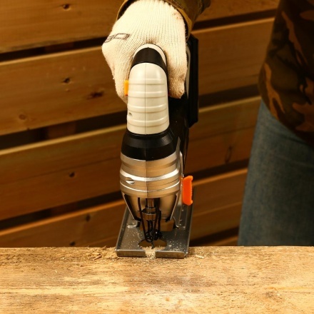 Лобзик аккумуляторный DEKO DKJS20 Лобзик аккумуляторный DEKO DKJS20