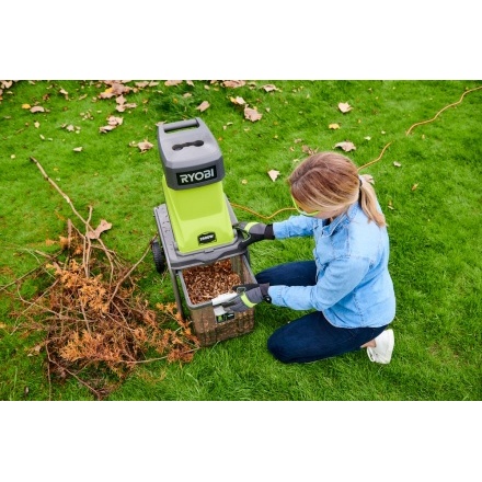 Измельчитель садовых отходов сетевой RYOBI RSH2545B Измельчитель садовых отходов сетевой RYOBI RSH2545B
