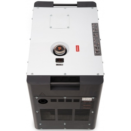 Генератор дизельный DAEWOO DDAE 10000SE в кожухе Генератор дизельный DAEWOO DDAE 10000SE в кожухе