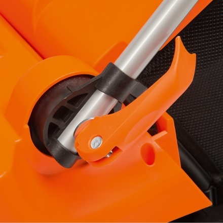 Аэратор-скарификатор электрический DAEWOO DSC 2000 E Аэратор-скарификатор электрический DAEWOO DSC 2000 E