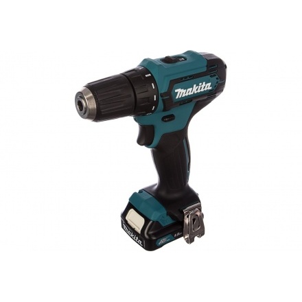Дрель-шуруповерт аккумуляторная Makita DF333DAX13 + набор бит D-31756 Дрель-шуруповерт аккумуляторная Makita DF333DAX13 + набор бит D-31756
