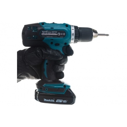 Аккумуляторная дрель-шуруповерт Makita DDF453SYX5 Аккумуляторная дрель-шуруповерт Makita DDF453SYX5