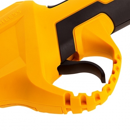 Секатор аккумуляторный Denzel CP-30 Секатор аккумуляторный Denzel CP-30