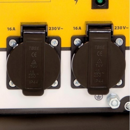 Генератор инверторный Denzel GT-2500iF Генератор инверторный Denzel GT-2500iF