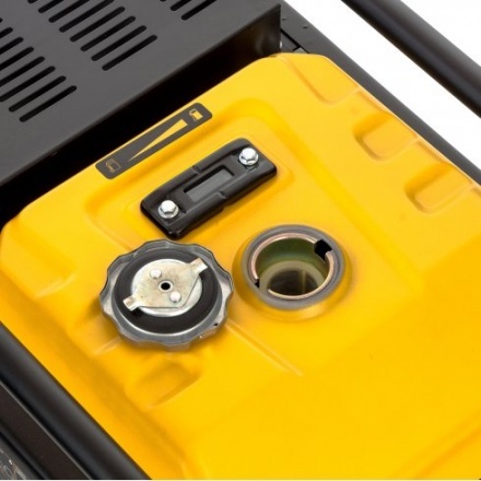 Генератор инверторный Denzel GT-2500iF Генератор инверторный Denzel GT-2500iF