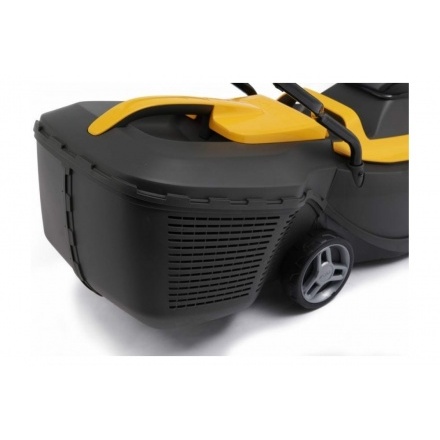 Газонокосилка аккумуляторная Stiga Collector 132e Kit Газонокосилка аккумуляторная Stiga Collector 132e Kit