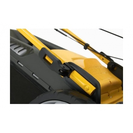 Газонокосилка бензиновая самоходная STIGA COMBI 53 SQ Газонокосилка бензиновая самоходная STIGA COMBI 53 SQ