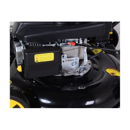 Газонокосилка бензиновая Huter GLM-4.0 G (70/3/3) Газонокосилка бензиновая Huter GLM-4.0 G (70/3/3)