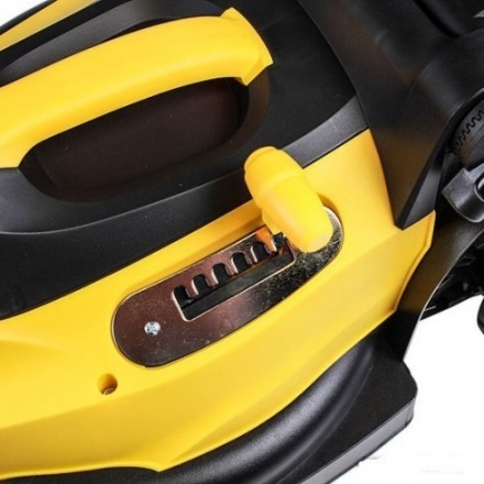 Газонокосилка электрическая Champion EM3815 Газонокосилка электрическая Champion EM3815