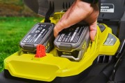 Газонокосилка аккумуляторная Ryobi RY18LMX40A-0