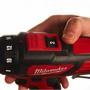 Дрель-шуруповерт аккумуляторная Milwaukee M12BDD-0