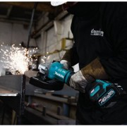 Угловая шлифовальная машина Makita GA037GZ Угловая шлифовальная машина Makita GA037GZ