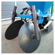 Картофелесажалка Краян КС-01-02П с дозатором для удобрений