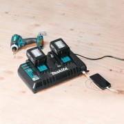 Набор аккумуляторов для электроинструмента Makita BL1860B + зарядное DC18RD + кейс