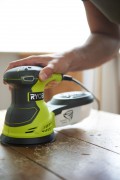 Эксцентриковая шлифмашина RYOBI ROS300A Эксцентриковая шлифмашина RYOBI ROS300A